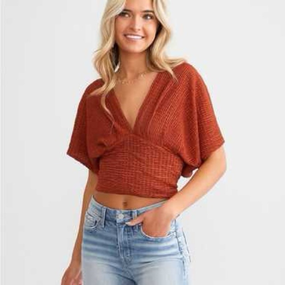 BKE RED FLOWY TOP LARGE
